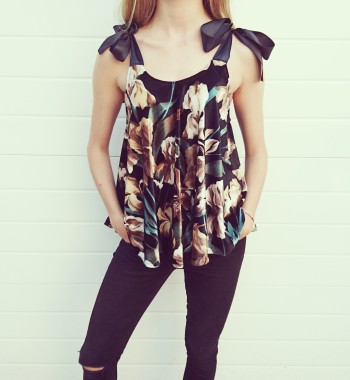 Velvet Bow Iris Top